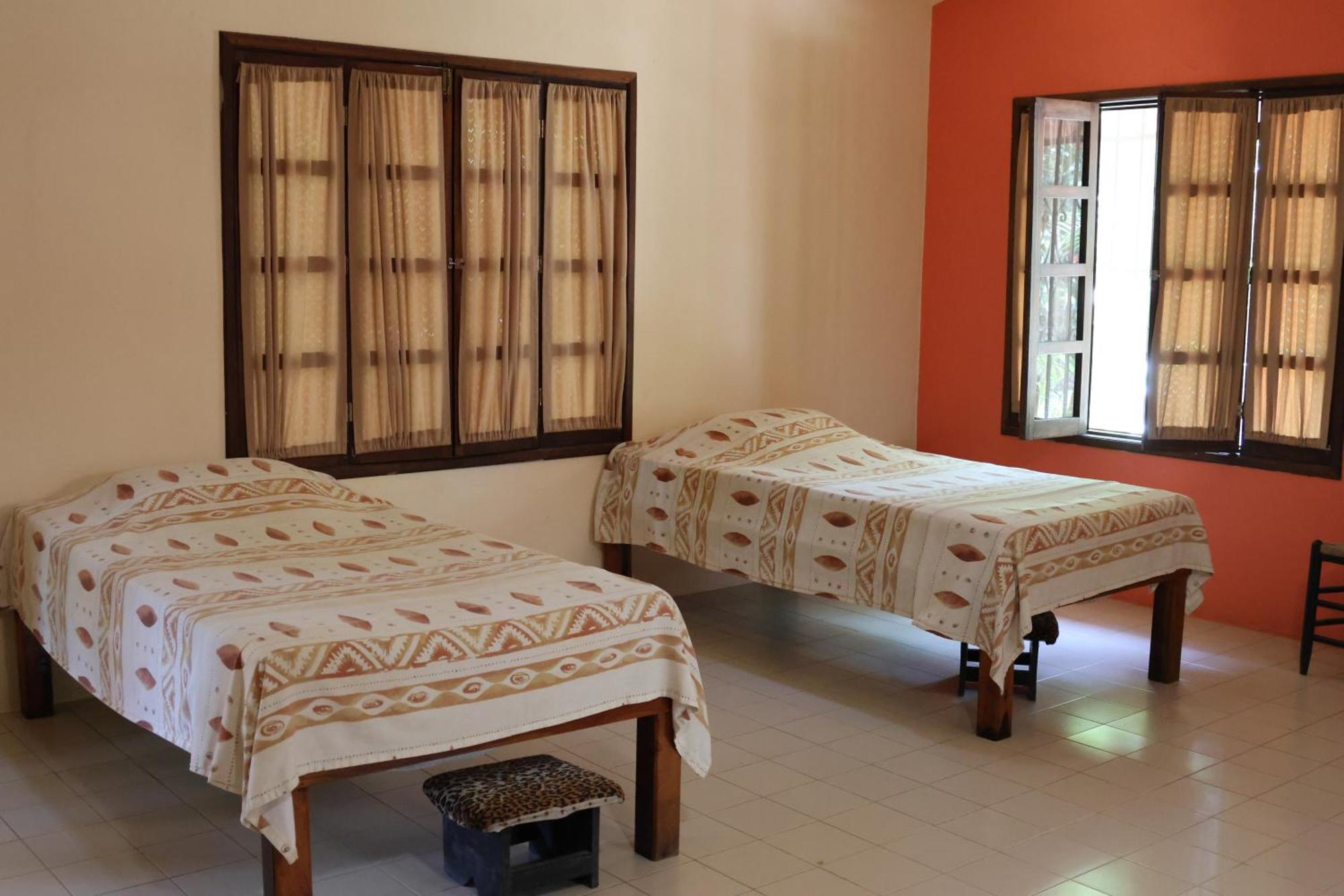 Gardenhotel Macan Ché B&B Izamal Esterno foto